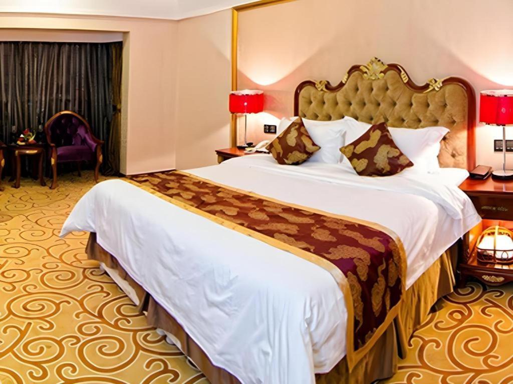 Royal Duke Cherrabah Hotel Zhongshan Zhongshan  Exterior foto